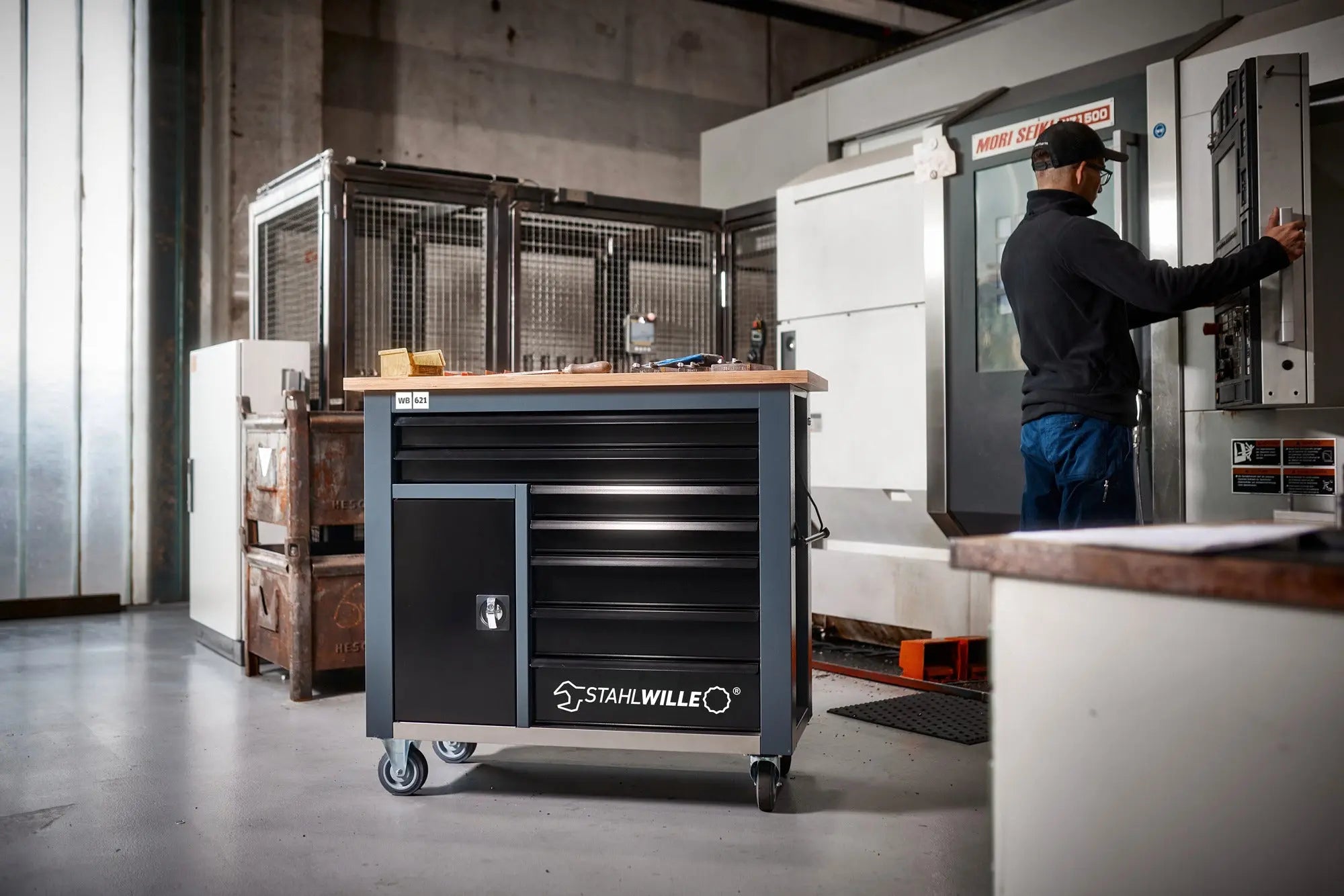 Stahlwille Mobile Workbench with 7-Drawer - ST 85010621 Stahlwille