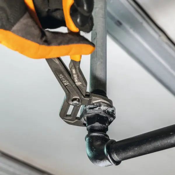 Beta Tools (Article# 1047N 250) Slip Joint Plier with Push Button Alignment - BT 010470024 