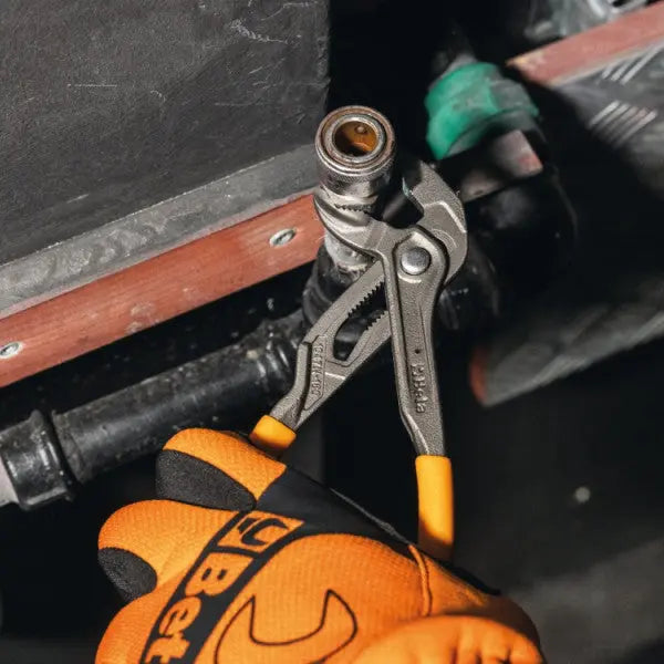Beta Tools (Article# 1047N 250) Slip Joint Plier with Push Button Alignment - BT 010470024 