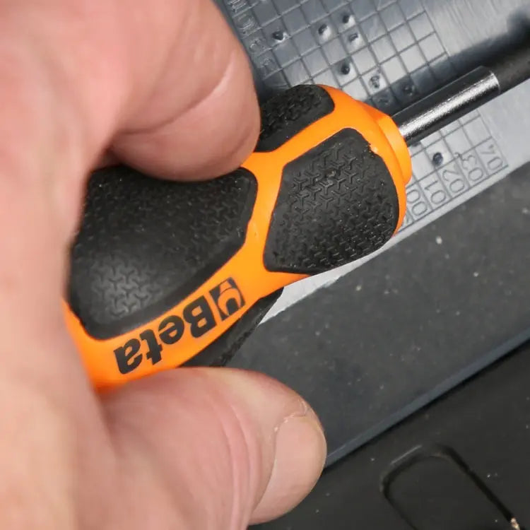 Beta Tools (Article# 1221N 6,5X30) Extra-Short Morphos Screwdriver for Slotted Head Screws - BT 012210106 