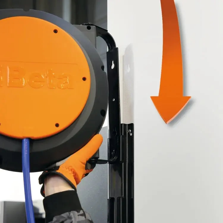Beta Tools (Article# 1844 15-H05/3SCK) Automatic Cable Reel with 3G x 1.5 mm sq Cable and SCHUKO Type Socket - BT 018440319 