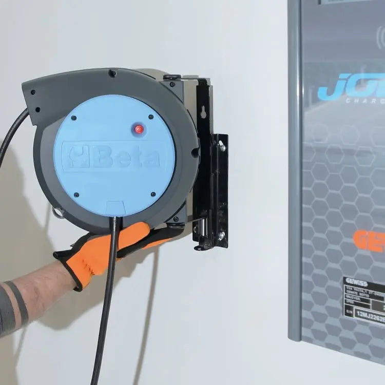 Beta Tools (Article# 1845EM/3) Automatic Cable Reel with 3G x 2.5 mm sq Cable and TYPE 2 Socket for Charging EVs - BT 018450403 