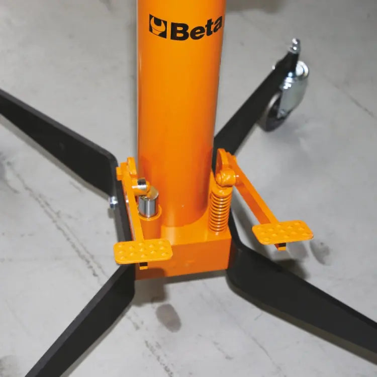 Beta Tools (Article# 3026 2P/1,5-0,6) Two-Stage Hydraulic Pit and Under Bridge Jack - BT 030260015 