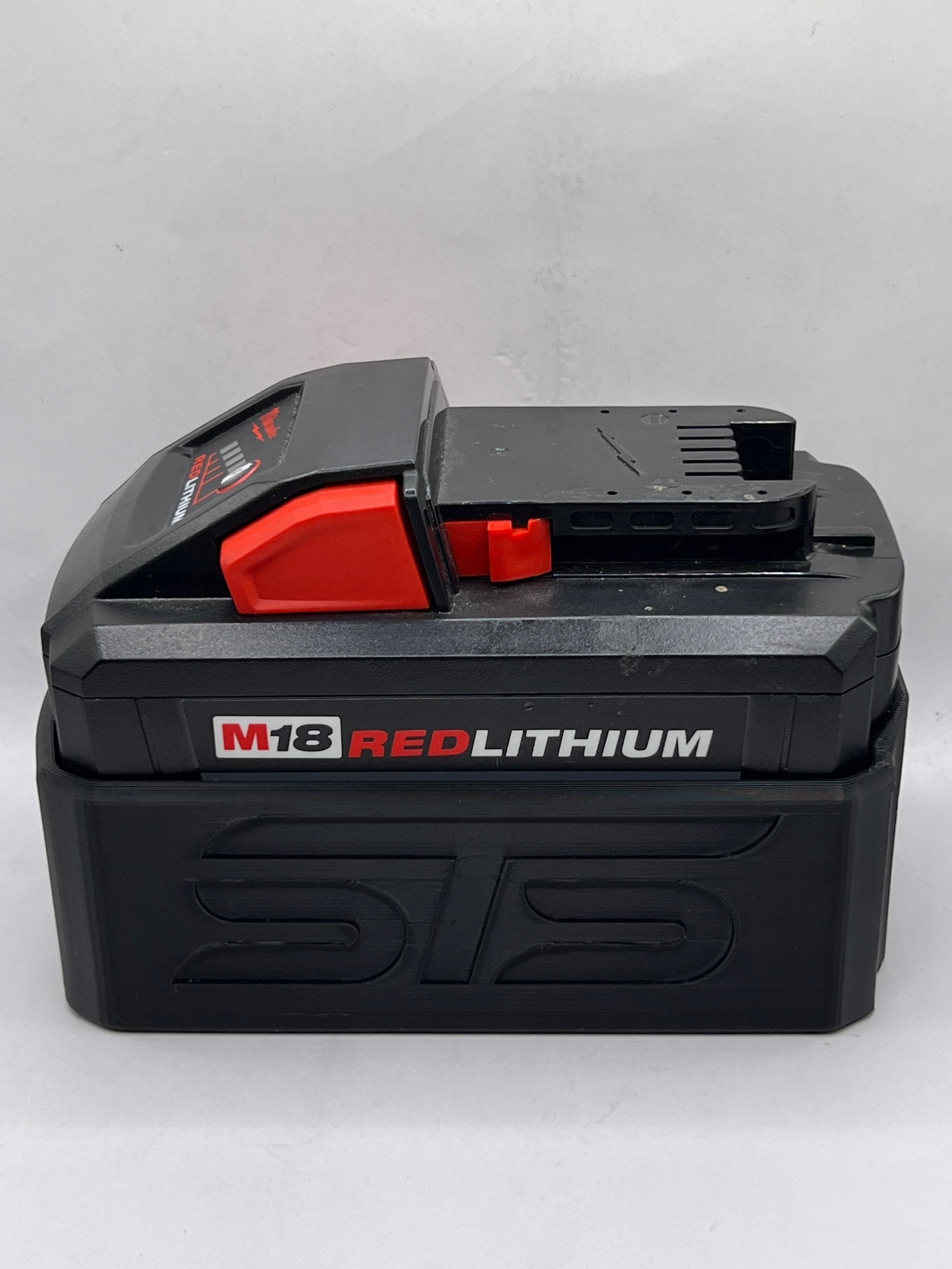 STS Auto Design Milwaukee M18 12Ah Magnetic Battery Cover - MW1812HO
