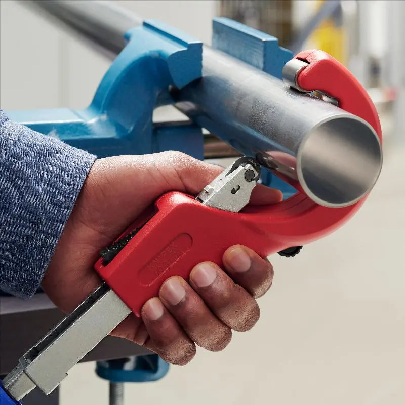 KNIPEX TubiX XL Pipe Cutter (90 31 03 BKA) Pipe Cutter Knipex