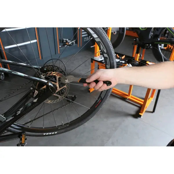 Beta Tools (Article# 5980U/BIKE-M) Set of 106 Bicycle Assortment Tools - BT 059801050 