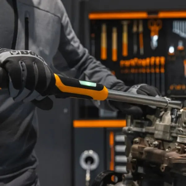 Beta Tools Electronic Torque Wrench with Torque / Angle Readout and Wireless Data Transmission - BT 005990734 