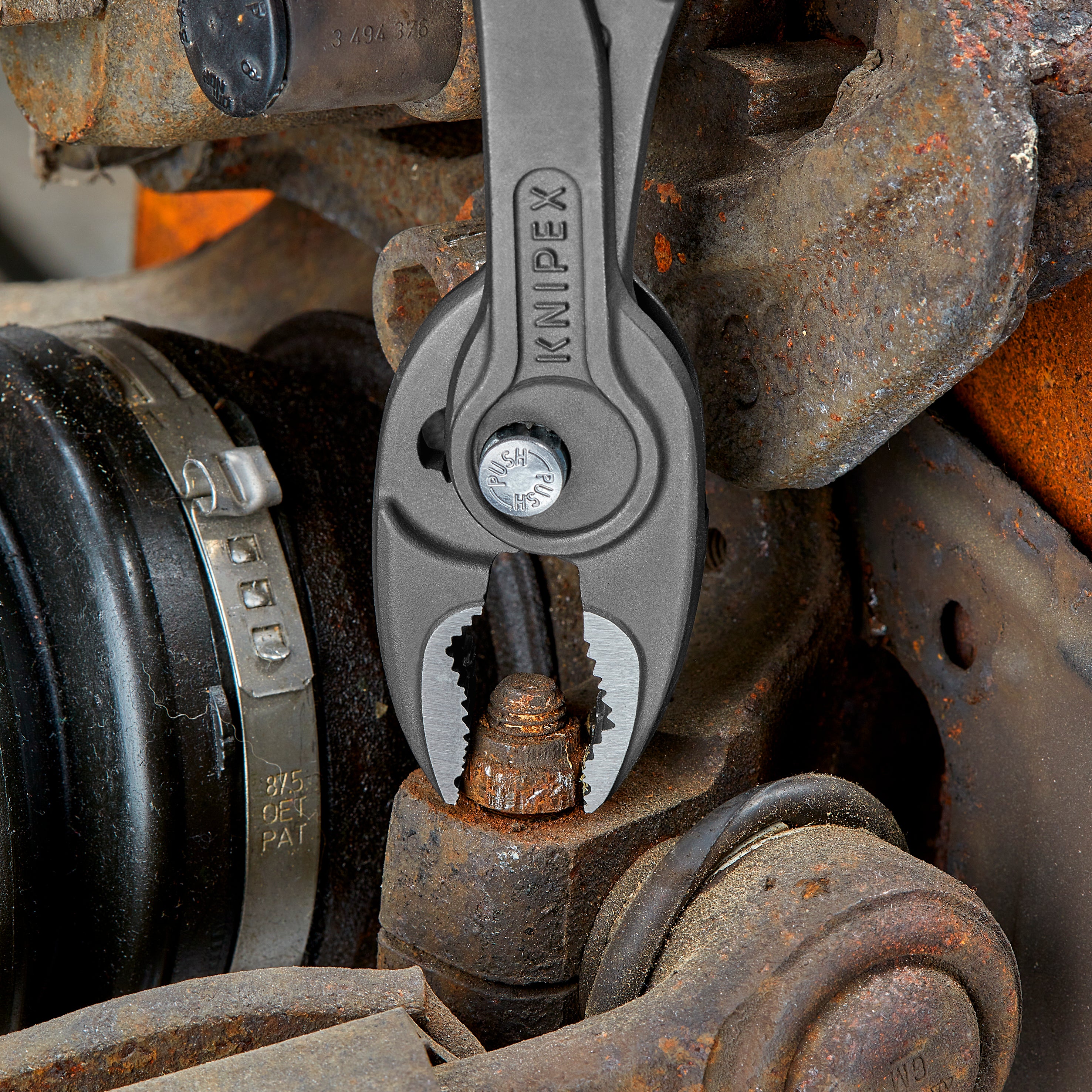 Knipex 2025 Limited-Edition Holiday TwinGrip Pliers - KN 82 01 200 S02