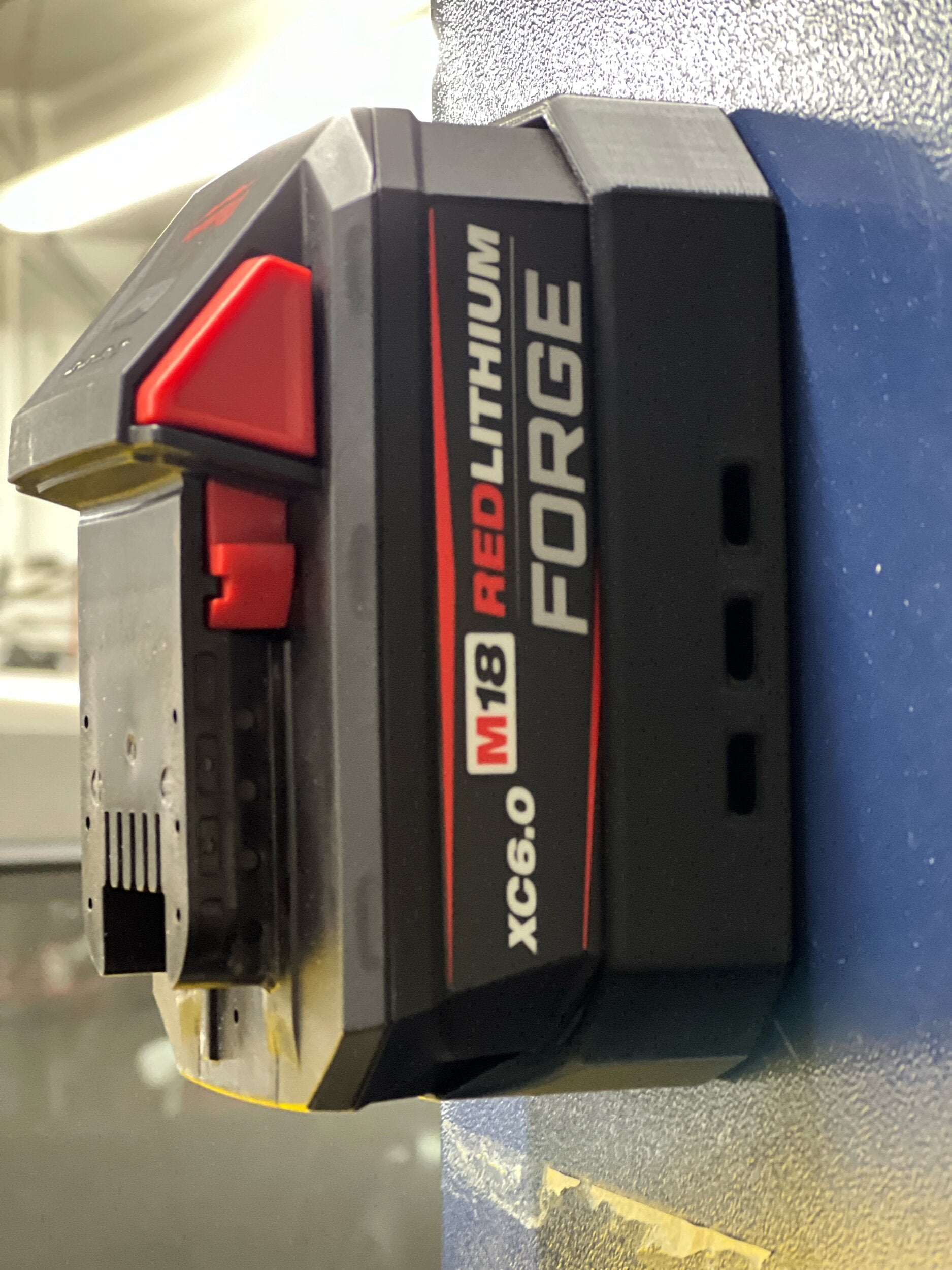 STS Auto Design Milwaukee Style M18 6.0 Forge Magnetic Battery Cover - MW1860FBK
