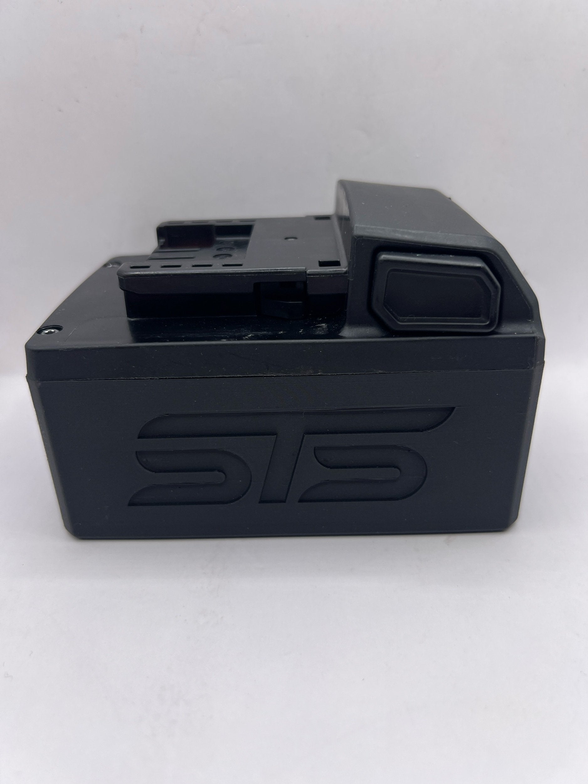 STS Auto Design Magnetic Bottom for Snap-On 18V Side Latch Batteries - SN18SL