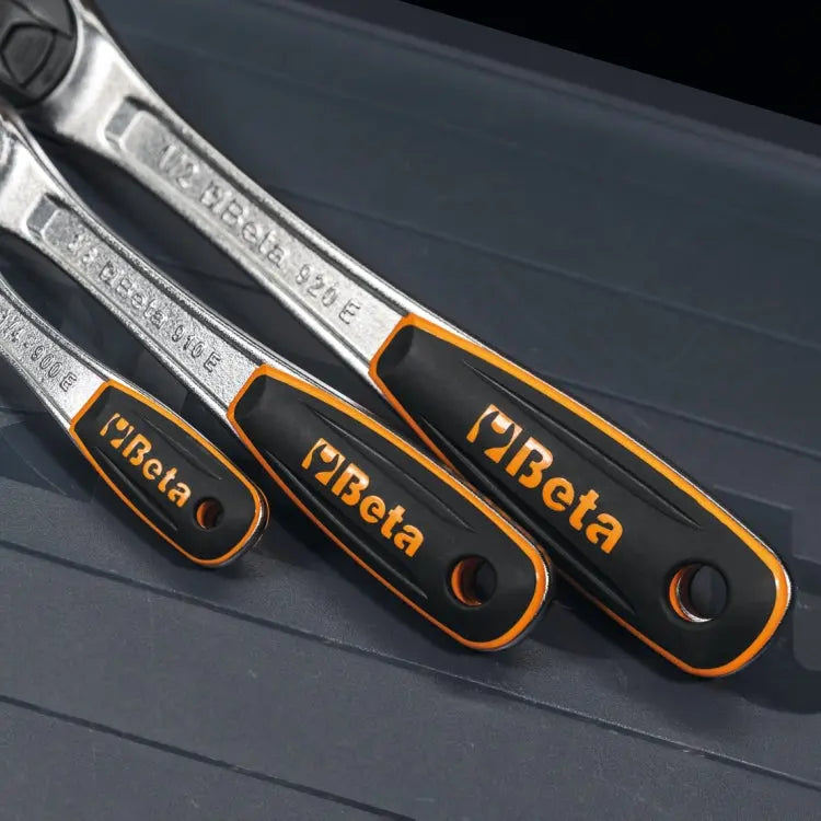 Beta Tools (Article# 910E/55) 3/8 in Male Square Drive Reversible Ratchet - BT 009101255 