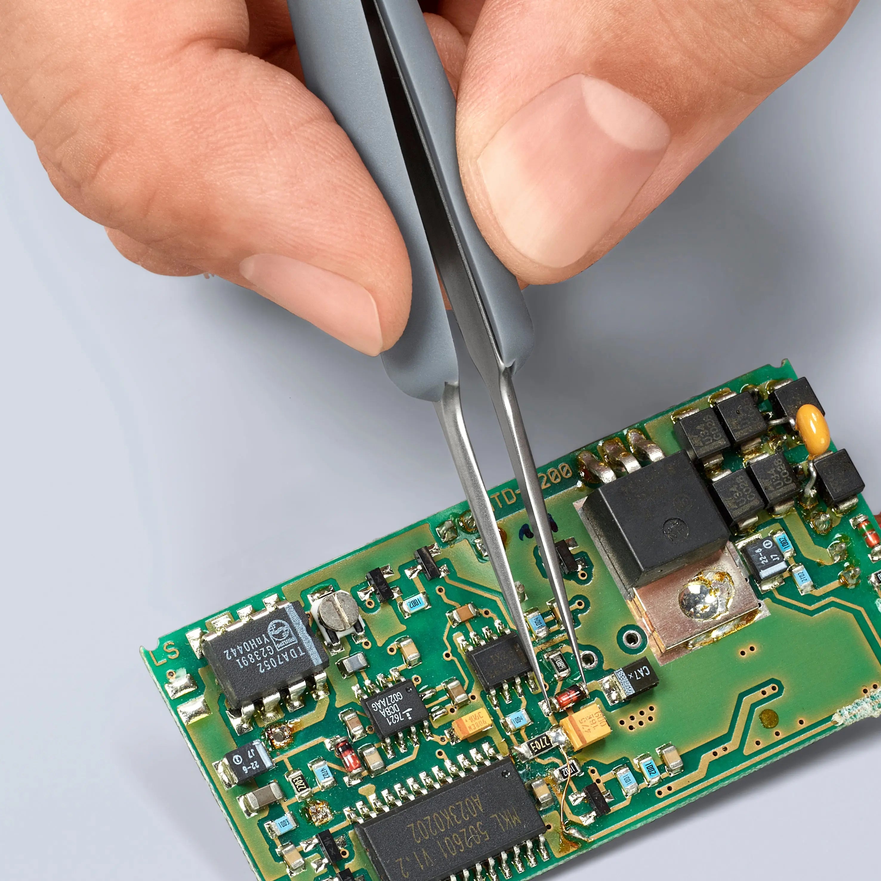 KNIPEX 3 3/4" Premium Stainless Steel Precision Tweezers-Needle-Point Tips-ESD Rubber Handles - 92 21 13 ESD Tweezers Knipex