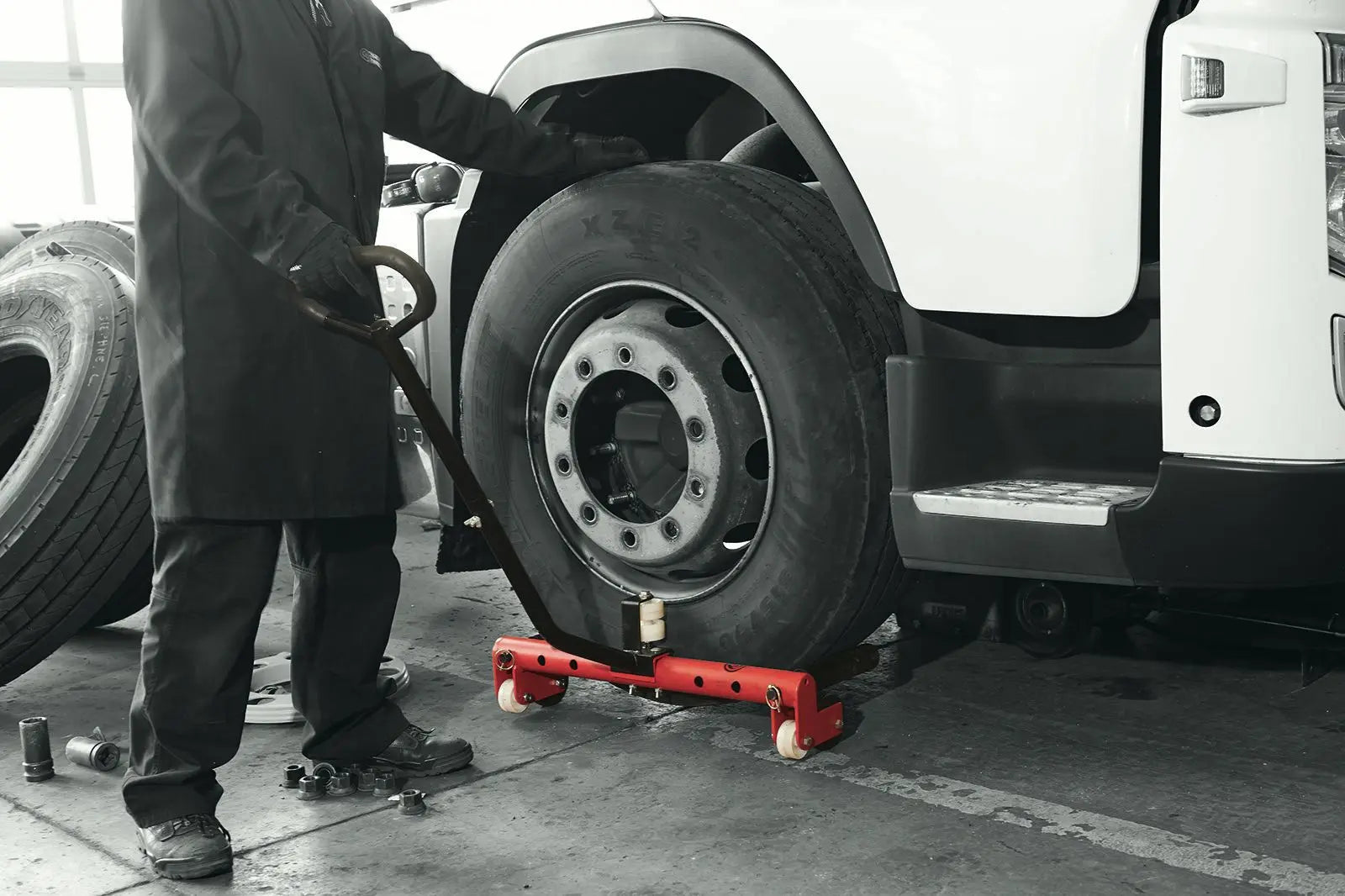 Chicago Pneumatic CP84010 0.25 Ton Wheel Dolly - CP 8941084010 Chicago Pneumatic