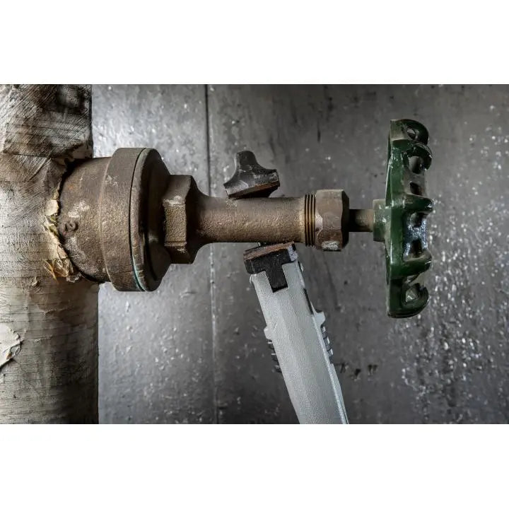 CRESCENT K9 Aluminum Jaw Pipe Wrench, 14 in - GW CAPW14 CRESCENT