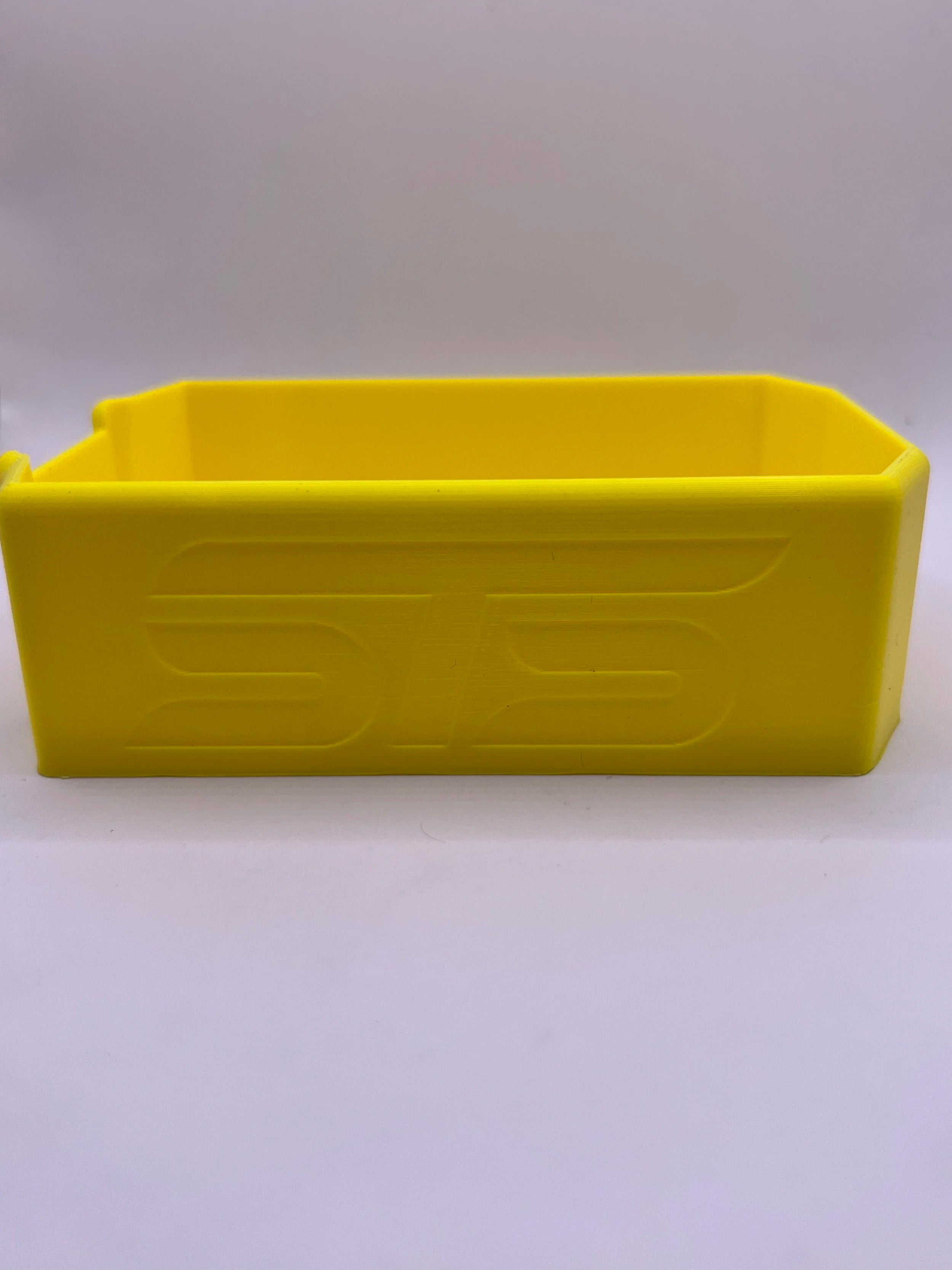 STS Auto Design Dewalt 20V 5Ah Magnetic Battery Cover - DWDCB205BK