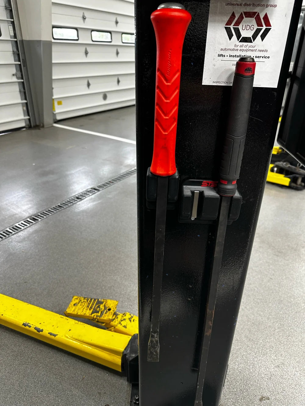 STS Auto Design Magnetic Pry Bar Holder for Secure Tool Storage - STSPB1