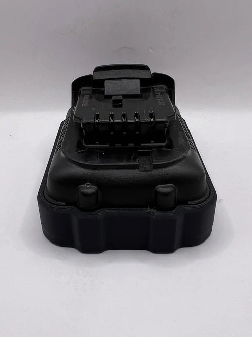 STS Auto Design Magnetic Battery Cover for Dewalt/Mac (MBR124) 12V - DWDCB120
