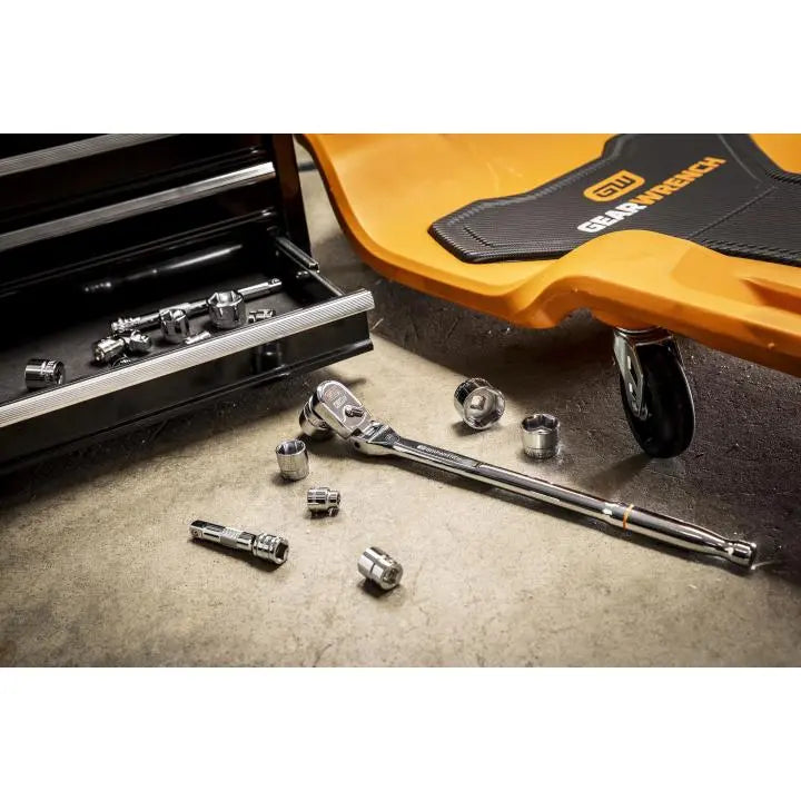 GEARWRENCH Set of 16 3/8 in Drive 120XP Locking Flex Head Ratchet and 6-Point SAE Stubby Socket Mechanics Tools - GW 81393 Mechanics Tool Set GEARWRENCH