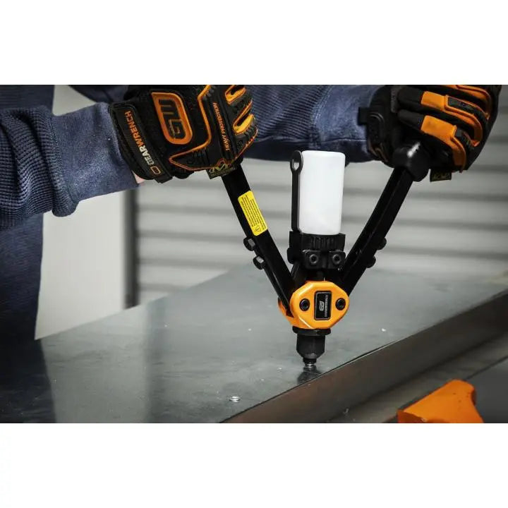 GEARWRENCH Heavy Duty Hand Riveter, 13 in - GW 86966 Hand Riveter GEARWRENCH