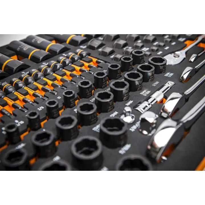 GEARWRENCH Set of 97 1/4 in, 3/8 in, 1/2 in Drive Bolt Biter Mechanics Tools in Foam Storage Tray - GW GWMSBBS02 Mechanics Tool Set GEARWRENCH