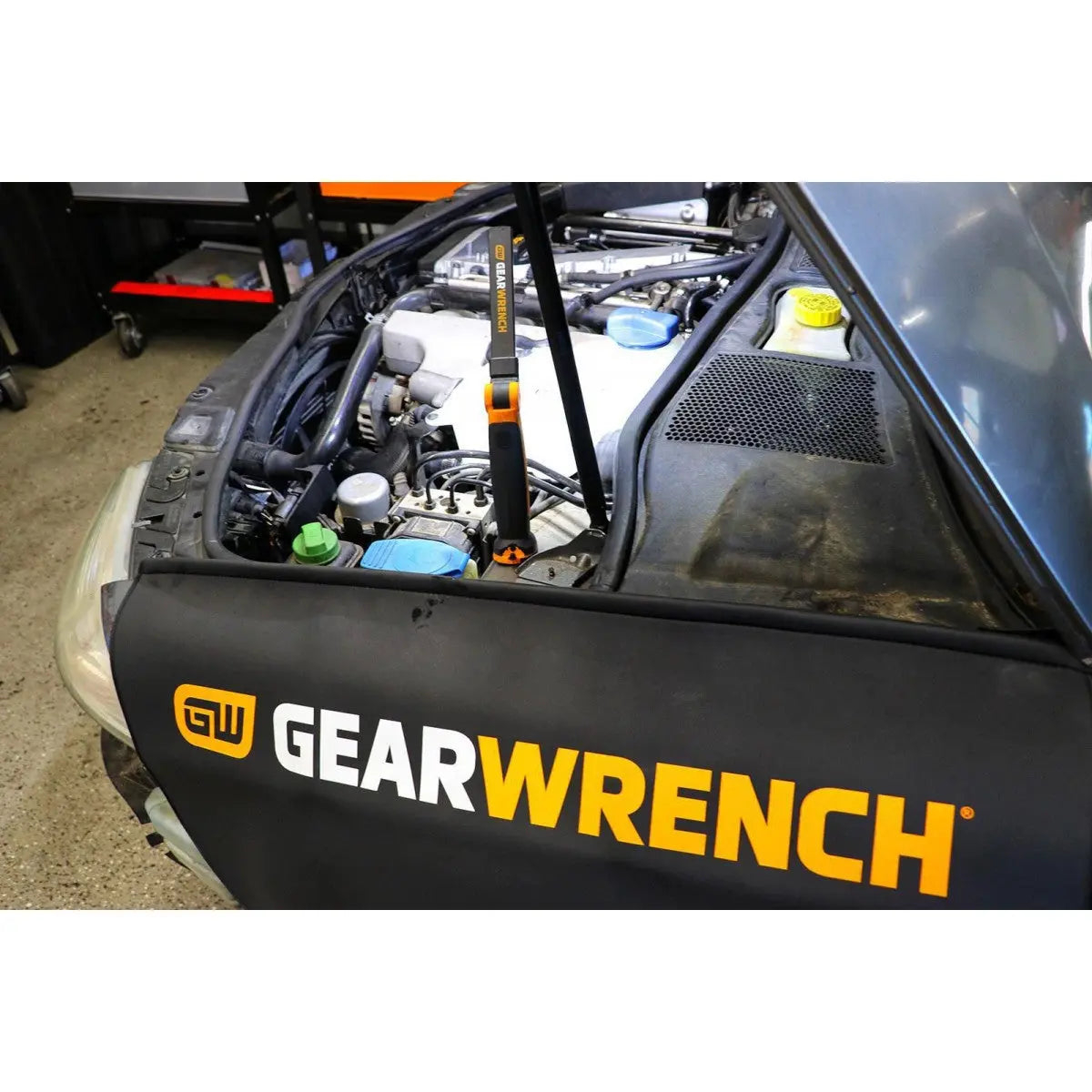 GEARWRENCH Magnetic Fender Cover 86991 GEARWRENCH