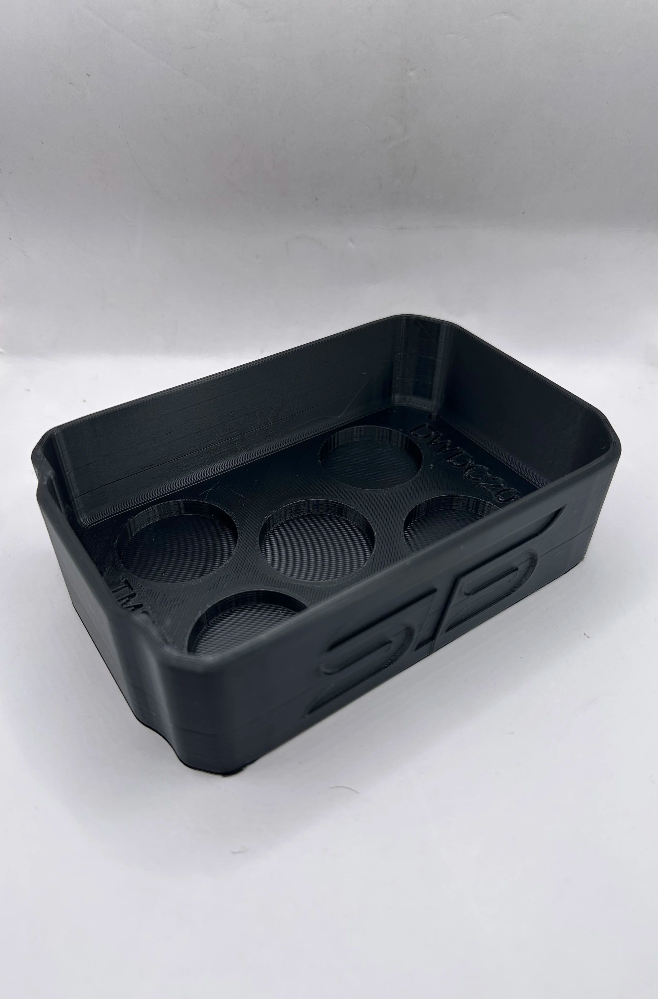 STS Auto Design Magnetic Battery Cover for Dewalt 20V 6/8Ah - DWDCB206BK