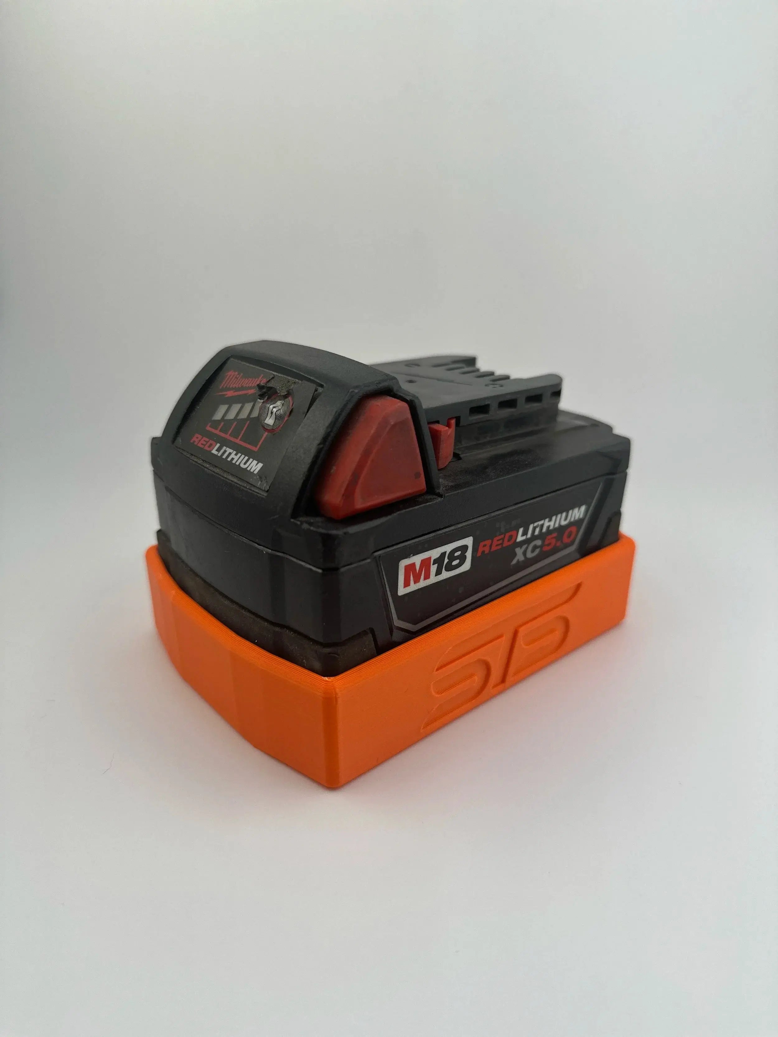 STS Auto Design Milwaukee M18 XC 3/4/5/6Ah Magnetic Battery Cover - MW18XCBK