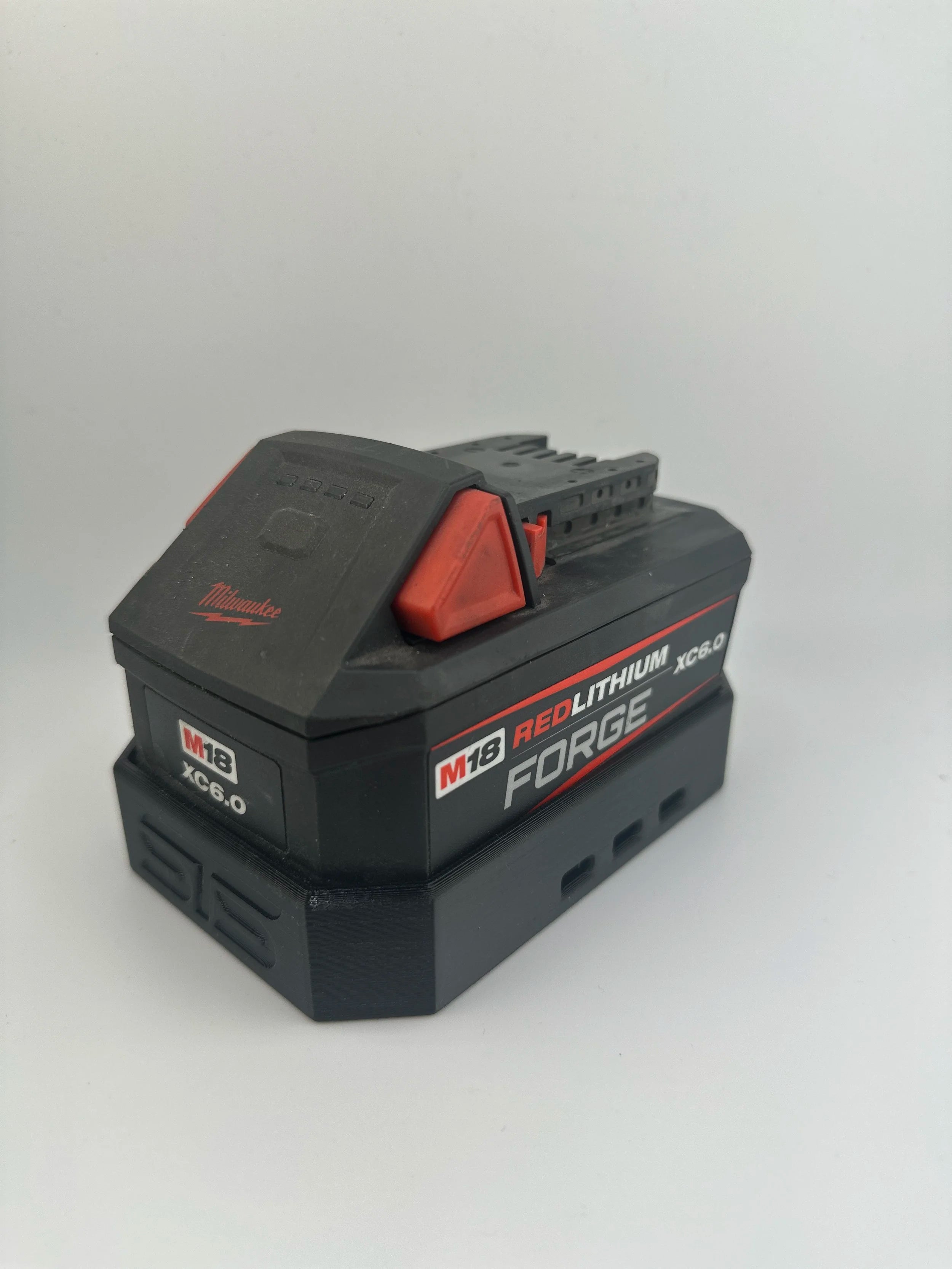 STS Auto Design Milwaukee Style M18 6.0 Forge Magnetic Battery Cover - MW1860FBK