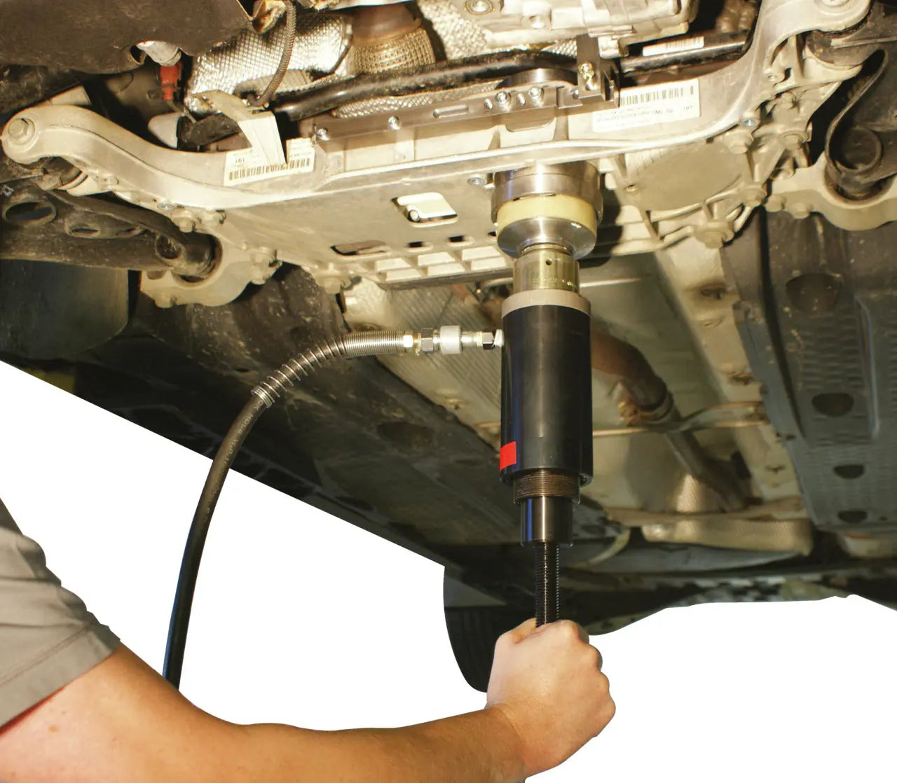 Gedore 2737493 Pulling Device Set Double-Type Silentblock, VW-Audi, Hydraulic - KL-0214-221 Gedore Automotive