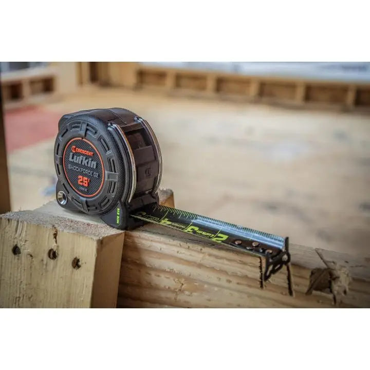 LUFKIN 1-1/4 in x 25 ft Shockforce Nite Eye G2 Tape Measure - GW L1225B-02 Measuring Tape LUFKIN