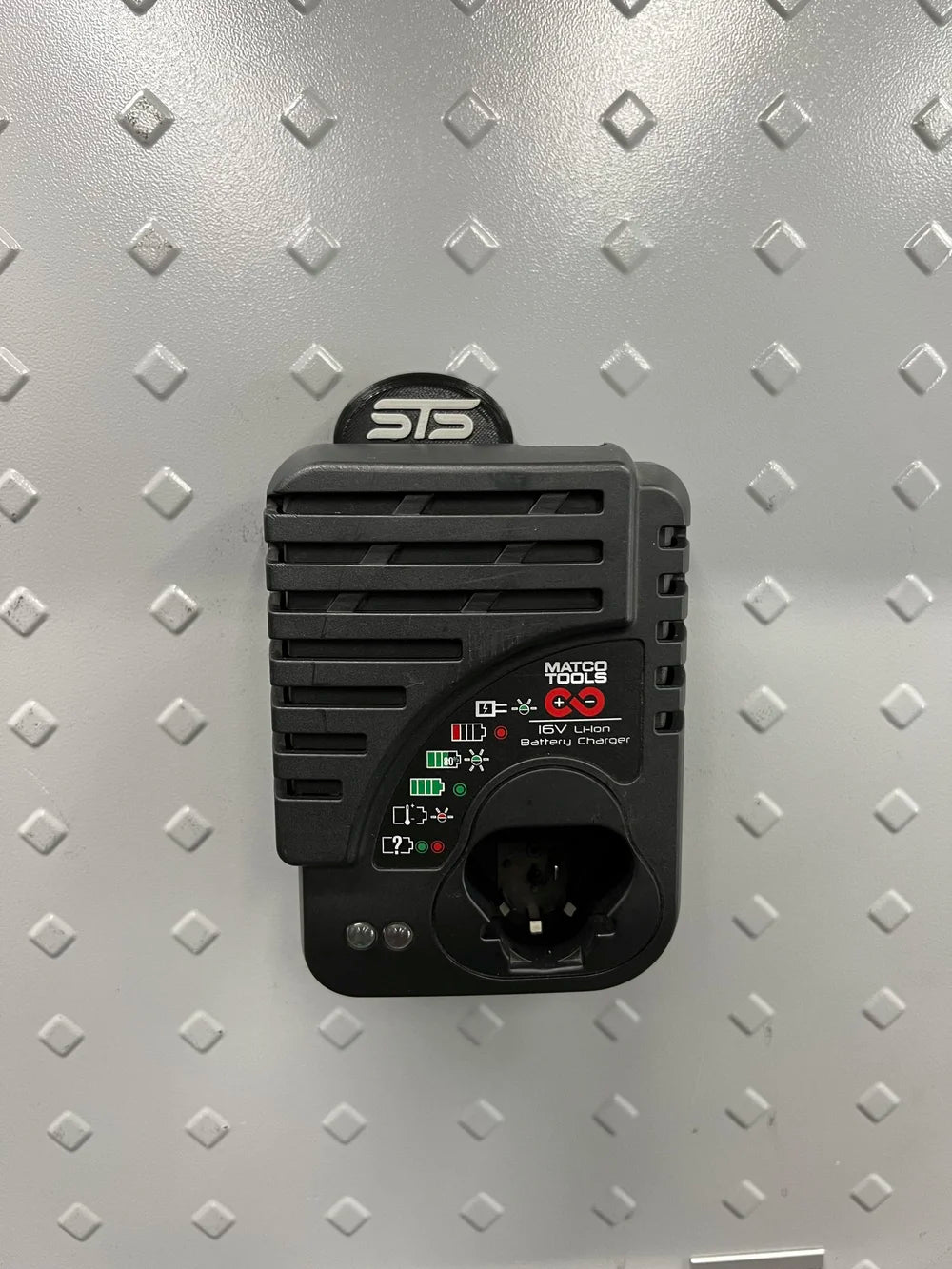 STS Auto Design Matco 16V Style Charger Holder Plate - MTCH
