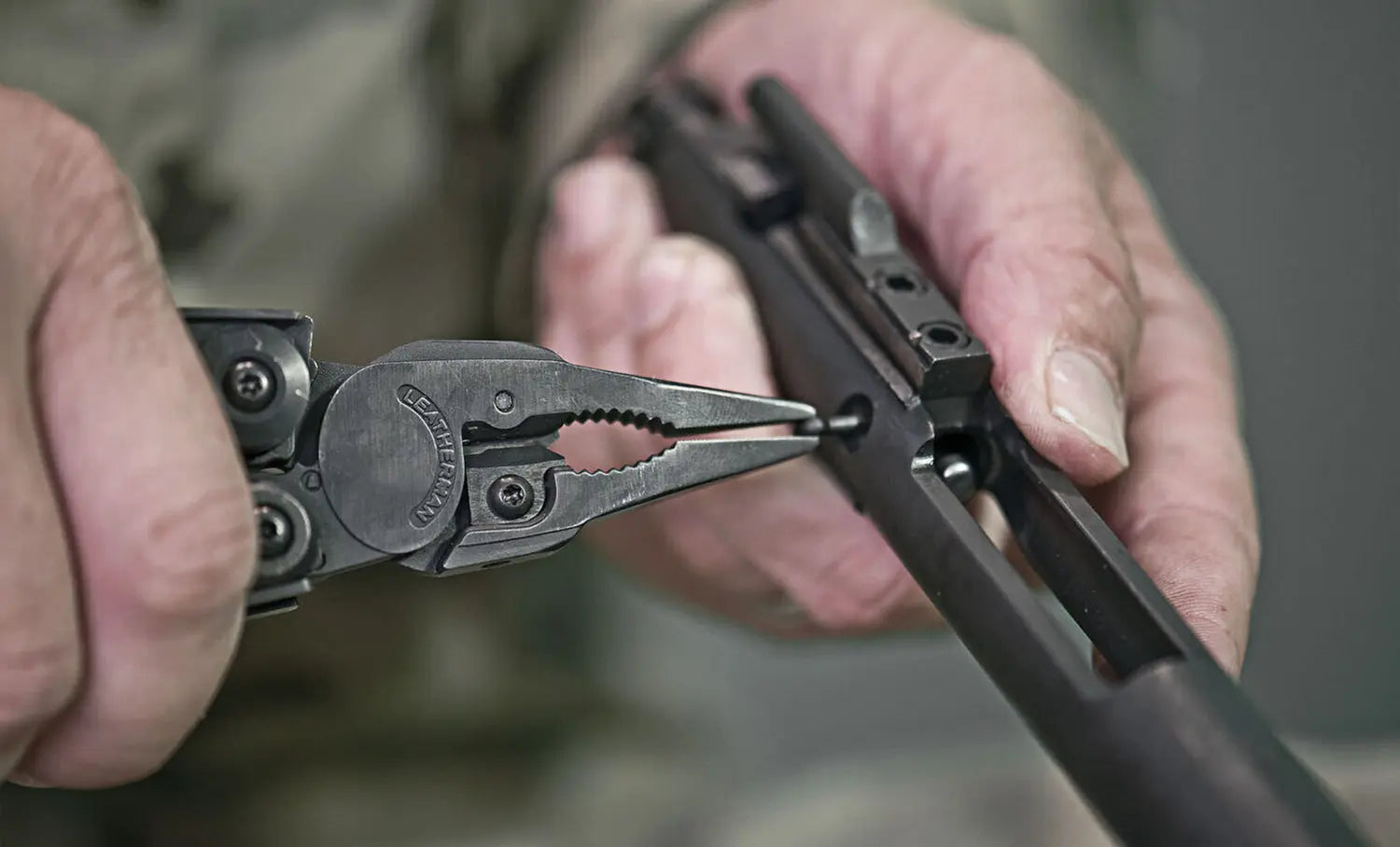 Leatherman MUT Multi-Purpose Tool - LM 833082 Leatherman