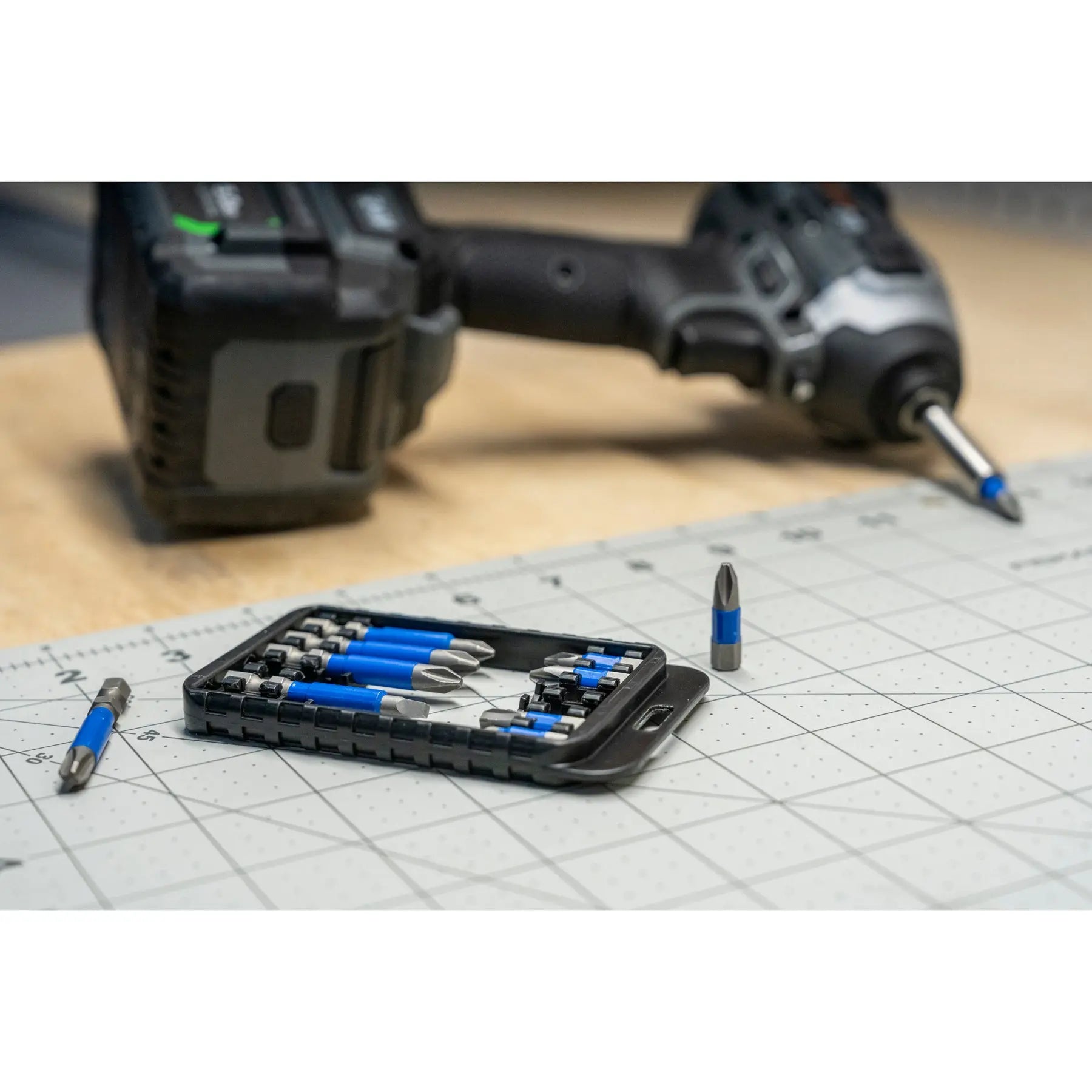 Wiha Set of 24 TerminatorBlue Impact Driver Bits with Belt Clip - WI 70289 Wiha