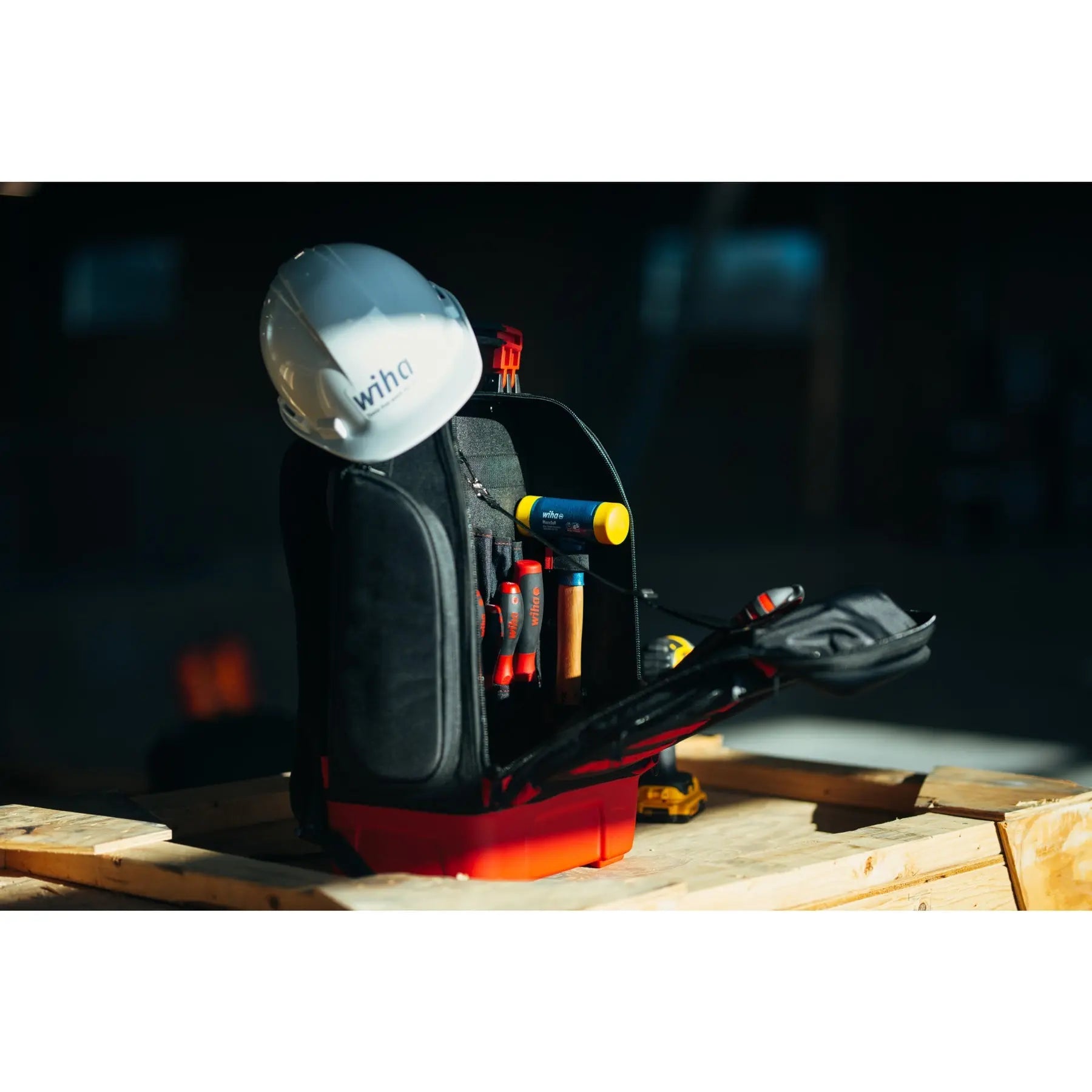 Wiha Set of 15 Industrial MRO Tool Kit with Heavy Duty Backpack - WI 91875 Wiha