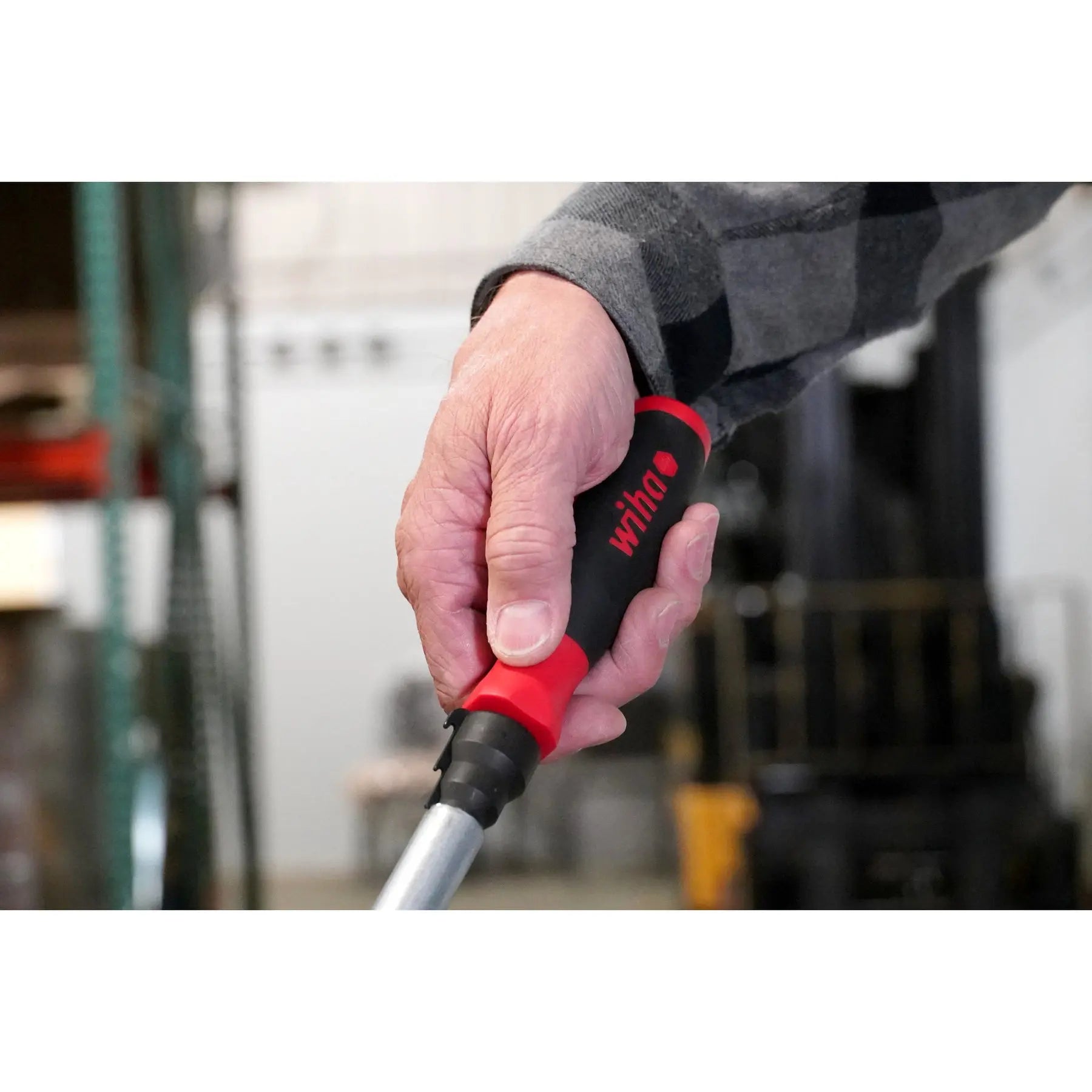 Wiha SoftFinish Conduit Reamer and 6-in-1 Multi-Driver Combo - WI 77892 Wiha