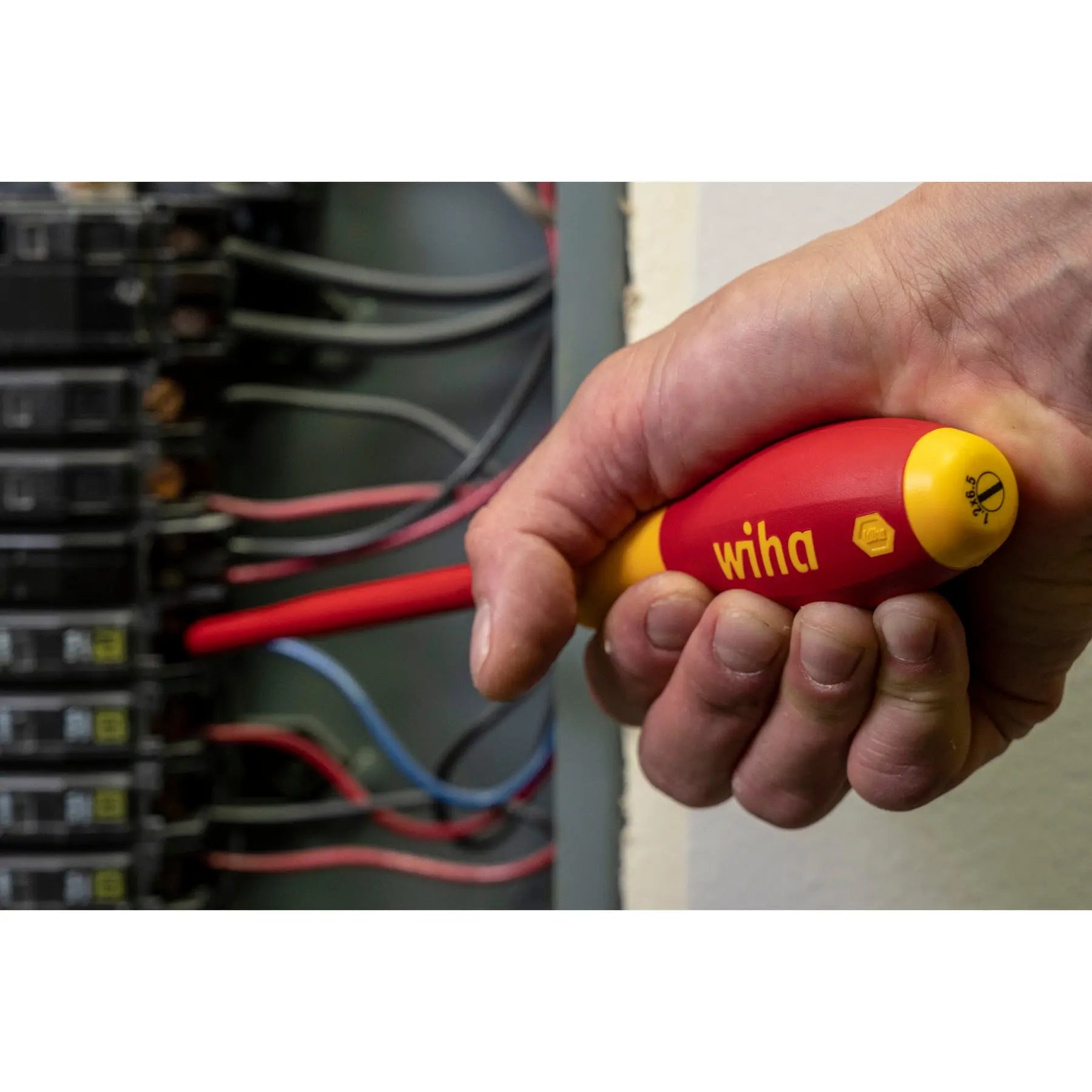 Wiha Set of 5 SoftFinish Insulated Slotted/Phillips/Square Screwdriver - WI 32059 Wiha