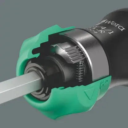 Wera Kraftform Kompakt 26 RA-R Ratcheting Screwdriver, 6 Bit Set with Pouch - WE 05051516001 Wera