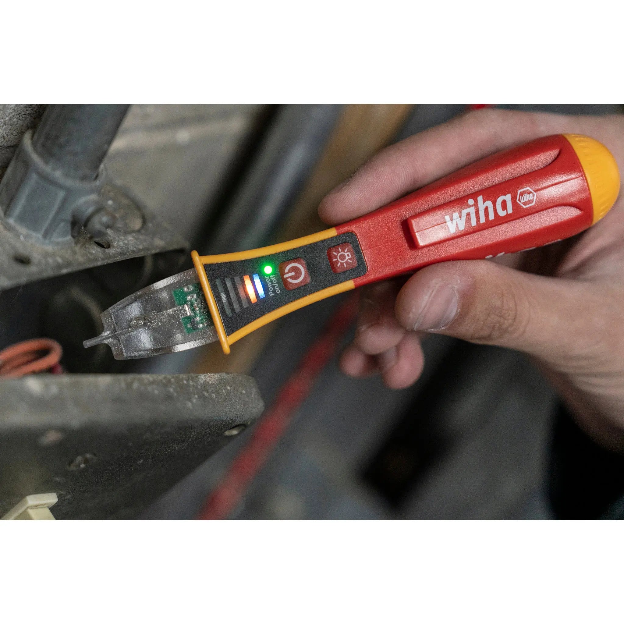 Wiha Voltage Detector 12-1000V Cat IV - WI 25506 Wiha