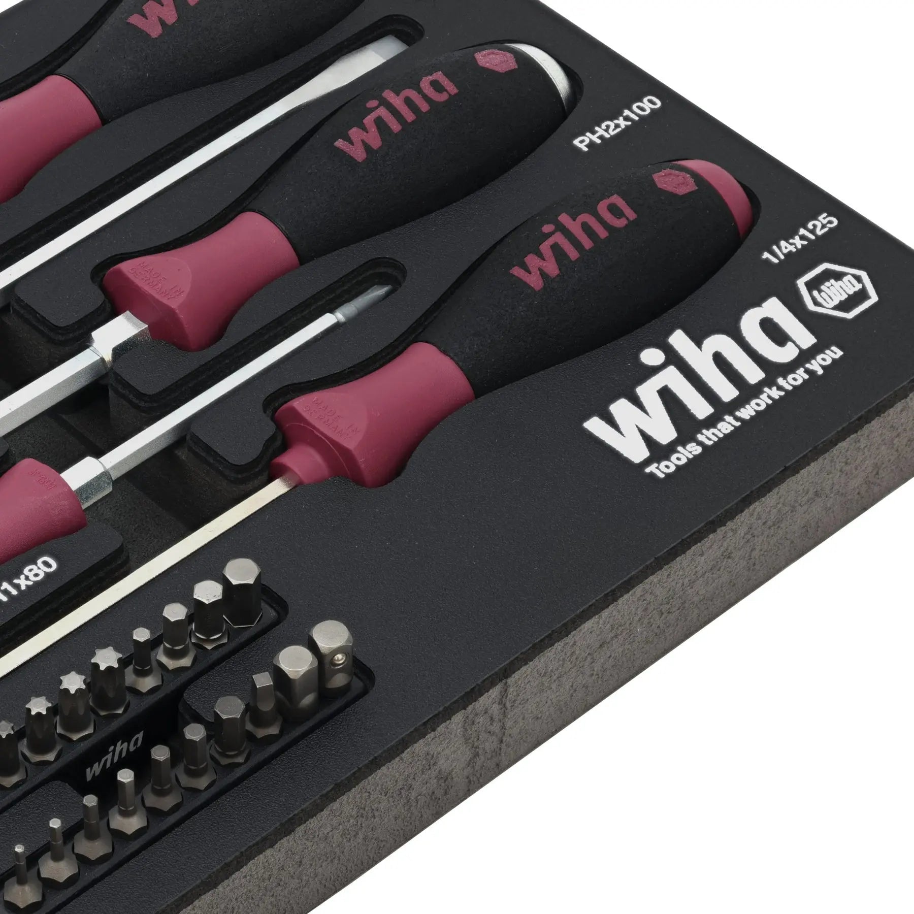 Wiha Set of 25 MicroFinish Screwdrivers with Tray - WI 52690 Wiha